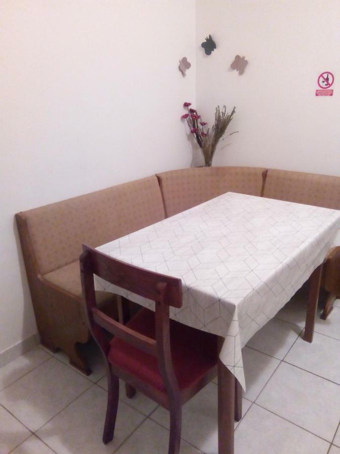 A Small Apartment For A Great Vacation "Ludi" Split Eksteriør bilde